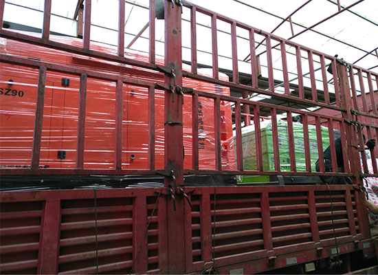 雄安混凝土液壓濕噴機(jī)、空壓機(jī)發(fā)貨現(xiàn)場(chǎng)